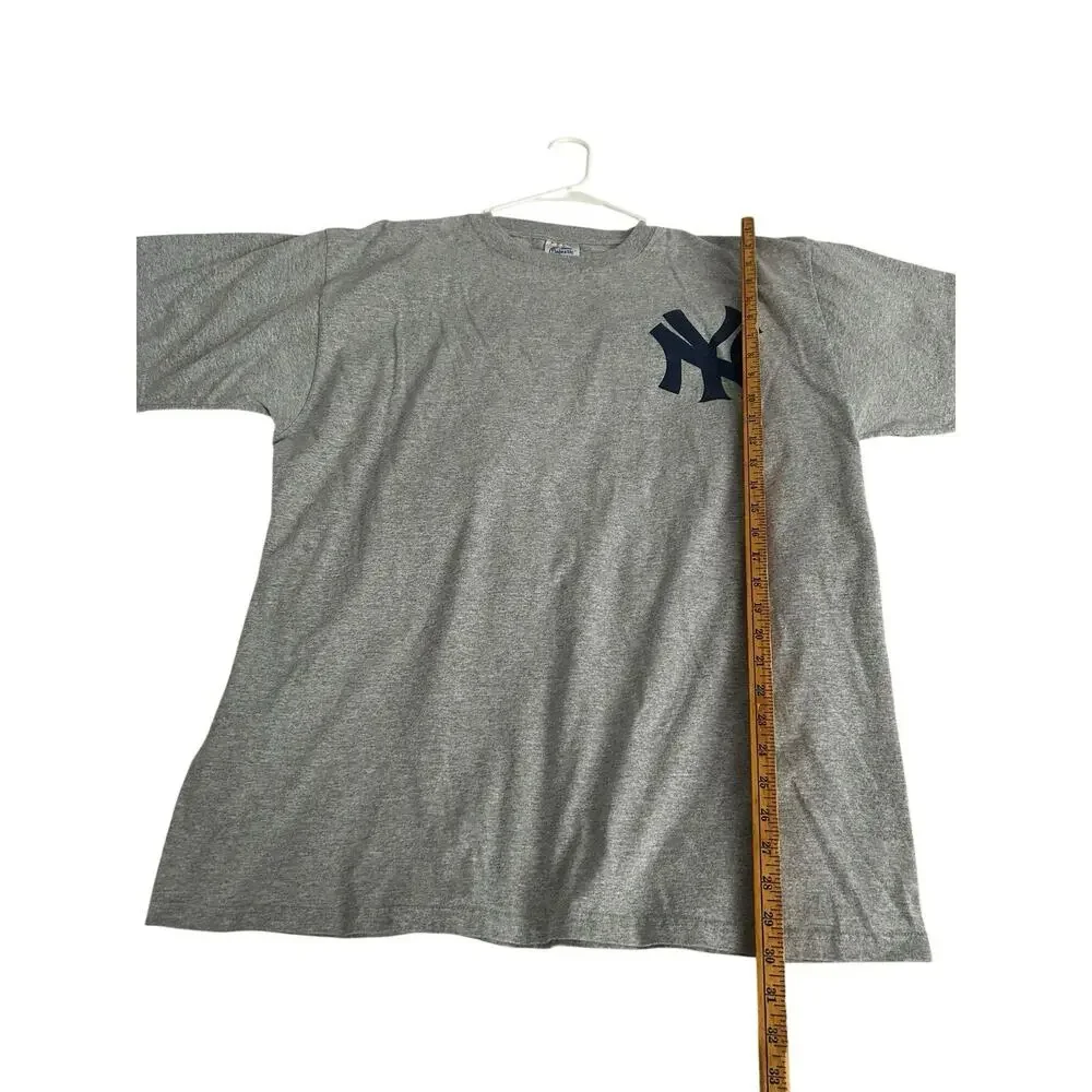 Vtg NY Yankees T Shirt XXL Mens Jeter #2 Short Sleeve Gray Baseball Majestic Old